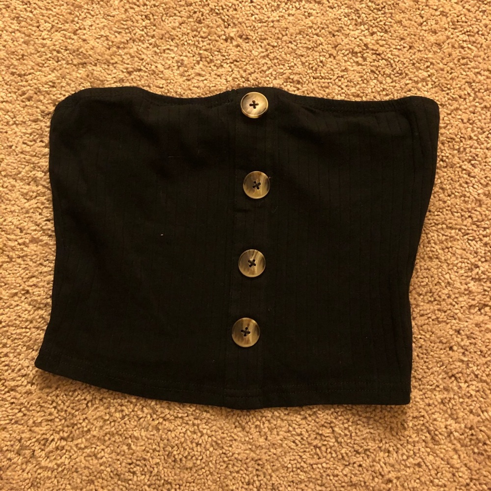 Strapless crop top